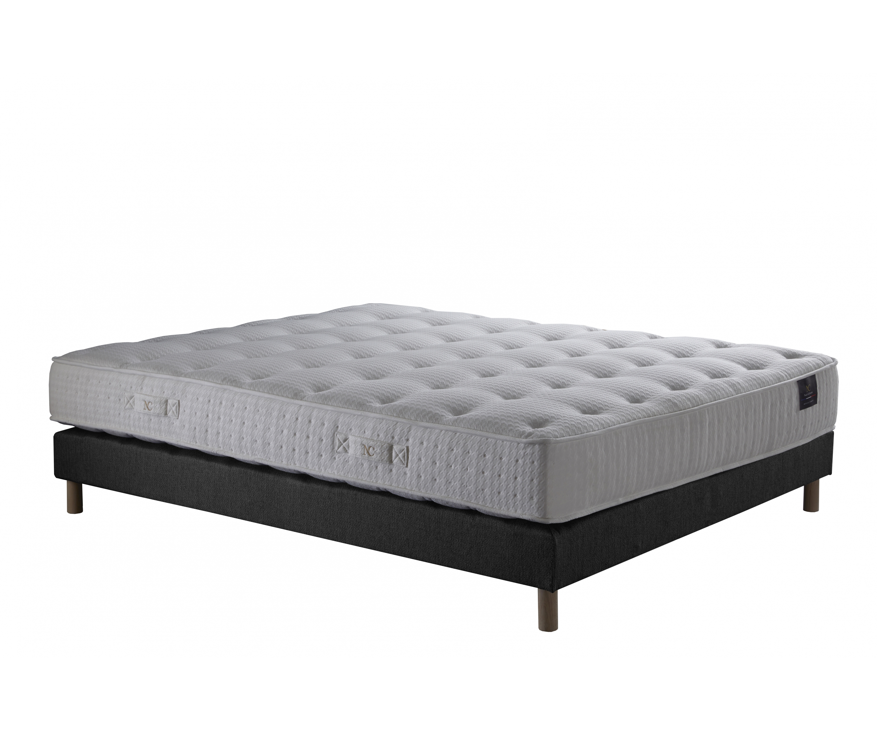 Ensemble matelas ressorts, sommier PEFC et tête de lit écoconçue