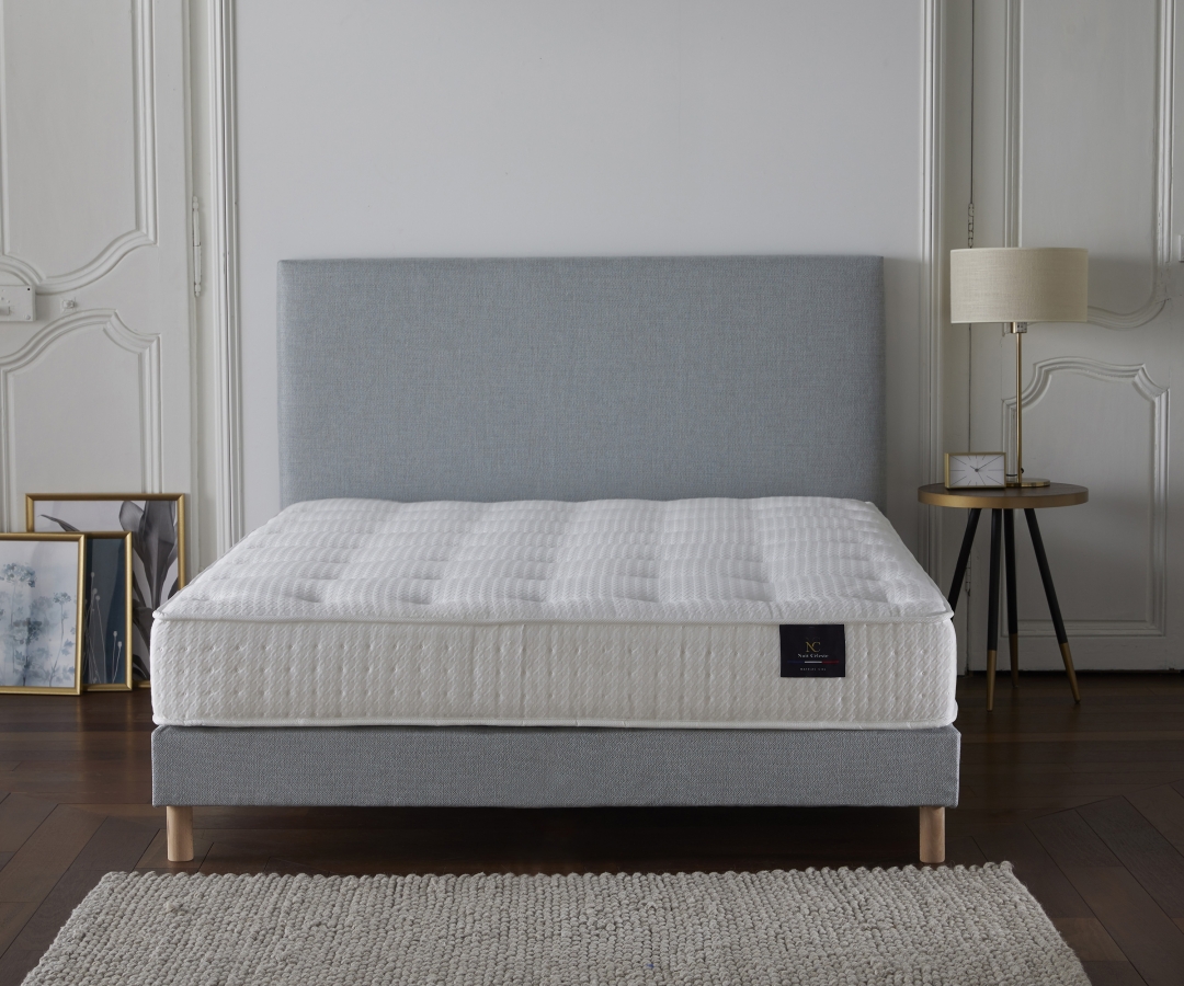 Ensemble matelas ressorts, NOVA, sommier lattes multiplis, tête de lit