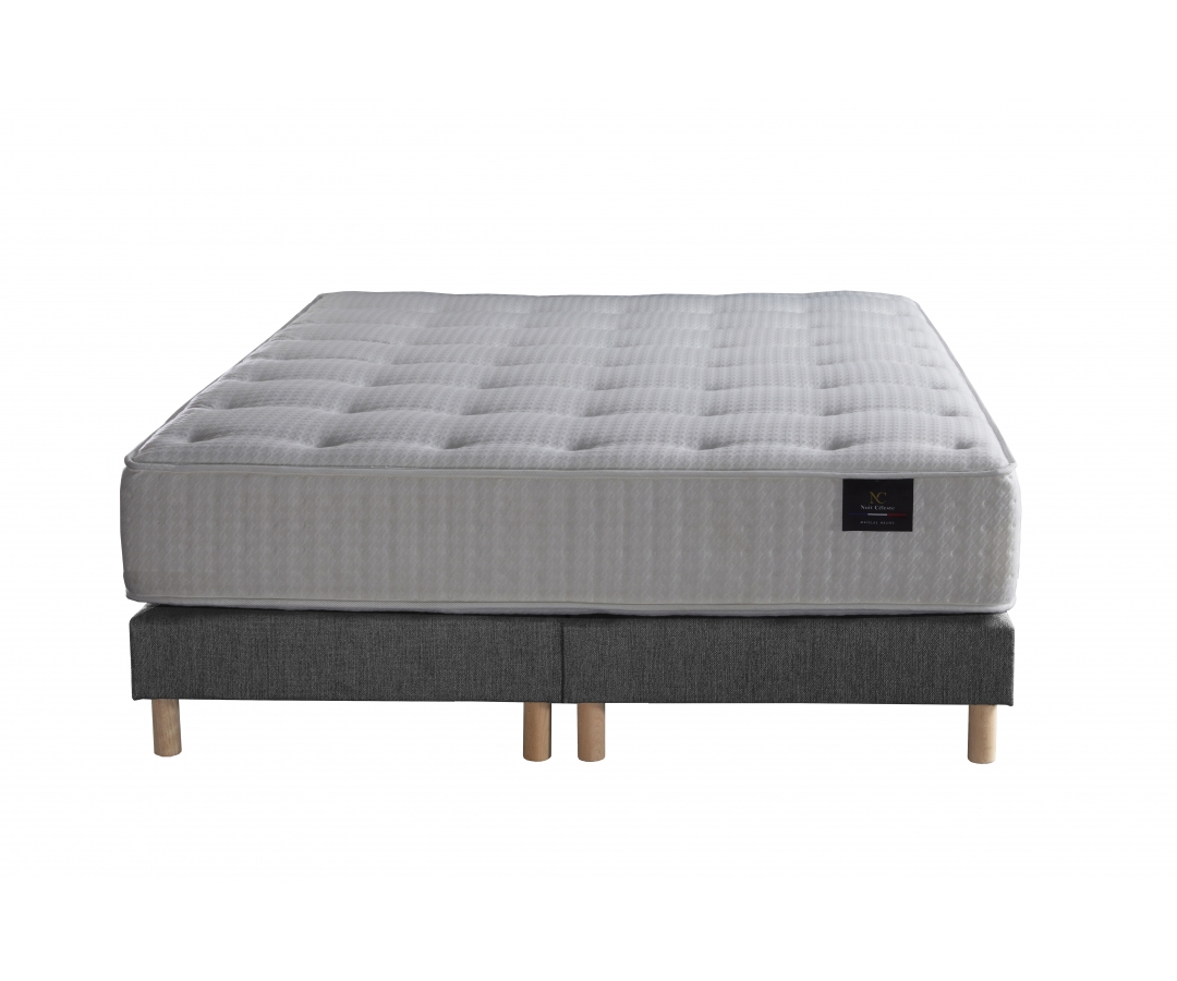 Ensemble matelas ressorts 7 zones – Garnissage cachemire et soie