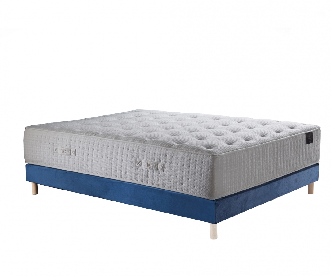 Ensemble matelas à ressorts ensachés, mémoire de forme et mousse 31 cm