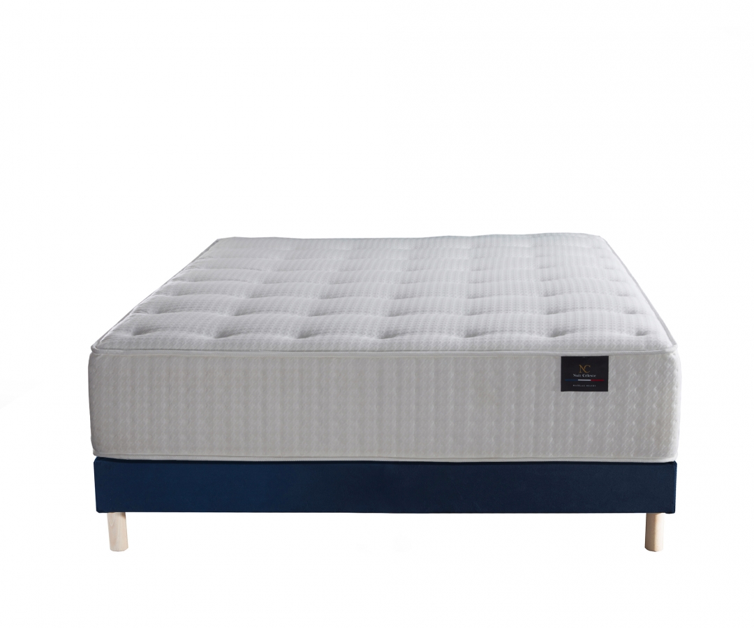 Ensemble matelas à ressorts ensachés, mémoire de forme et mousse 31 cm